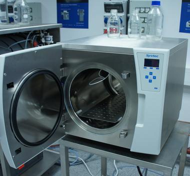 Autoclave