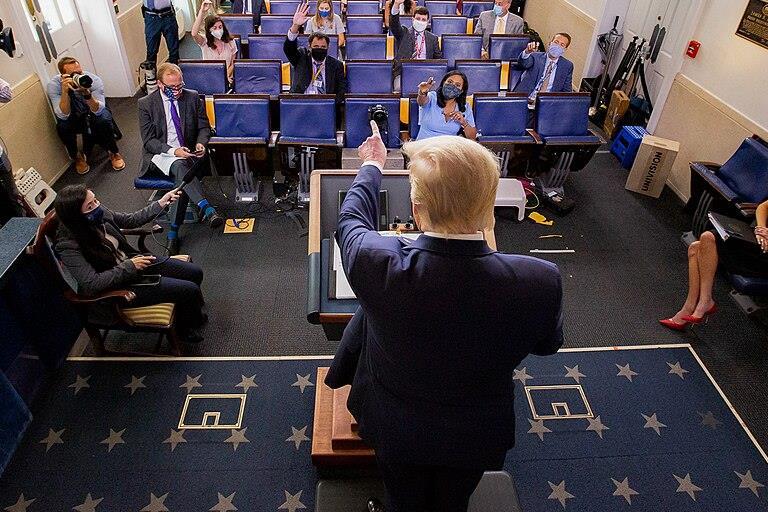 13421_white_house_press_briefing_50140845427_58243_crop.jpg